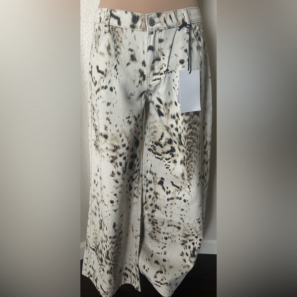 Refrain Los Angeles Printed Wide Leg Pants - Picture 5 of 8